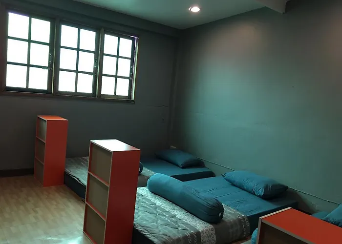 Hostel Wachi *