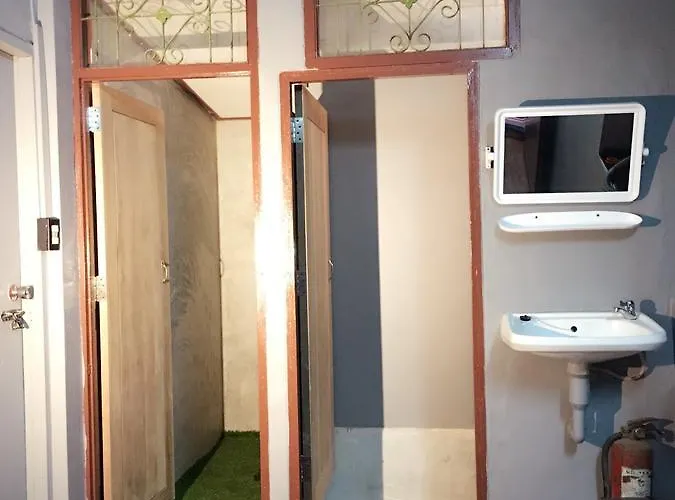 Wachi Hostel Bangkok