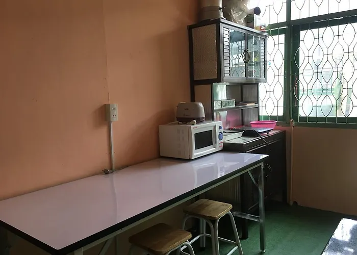 Hostel Wachi *